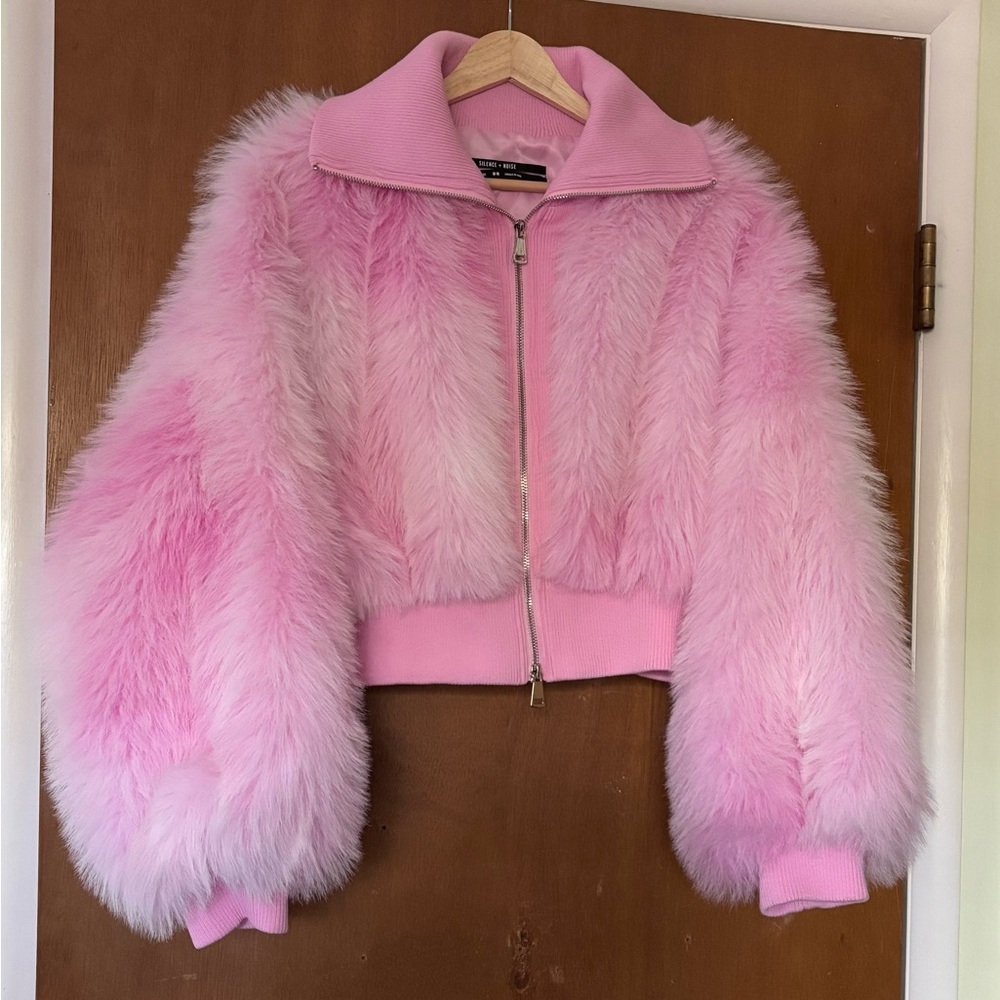 Festival rave wear faux fur pink cropped jacket Coachella party club